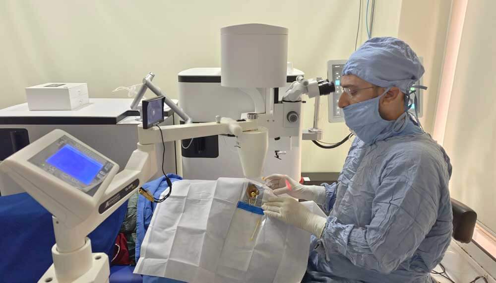 Best & Top LASIK Eye Surgery in Andheri West Mumbai India